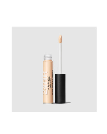 STUDIO FIX 24-HOUR SMOOTH WEAR CONCEALER