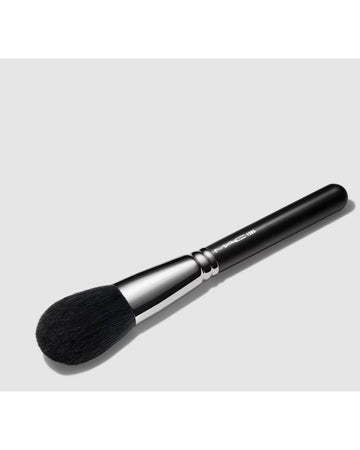 MAC 150S LARGE POWDER BRUSH