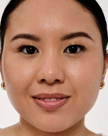 the Porefessional Foundation Shade 14c Phenomenal